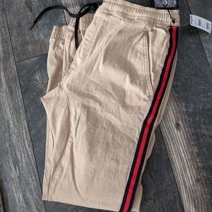 NWT Men's Brooklyn Jogger Size M